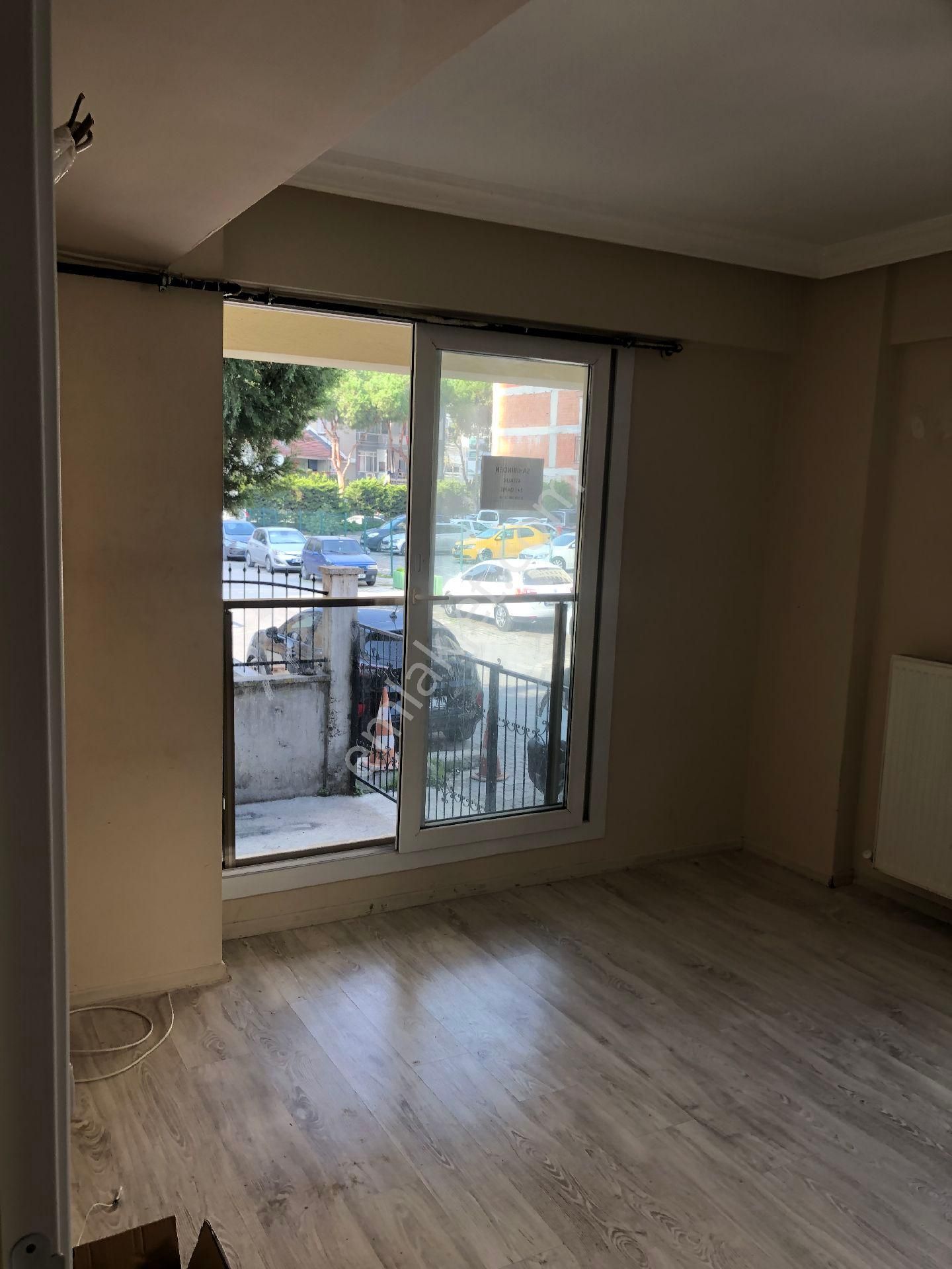 Bayraklı Merkez 'de 2+1 Kiralık - Görsel 3