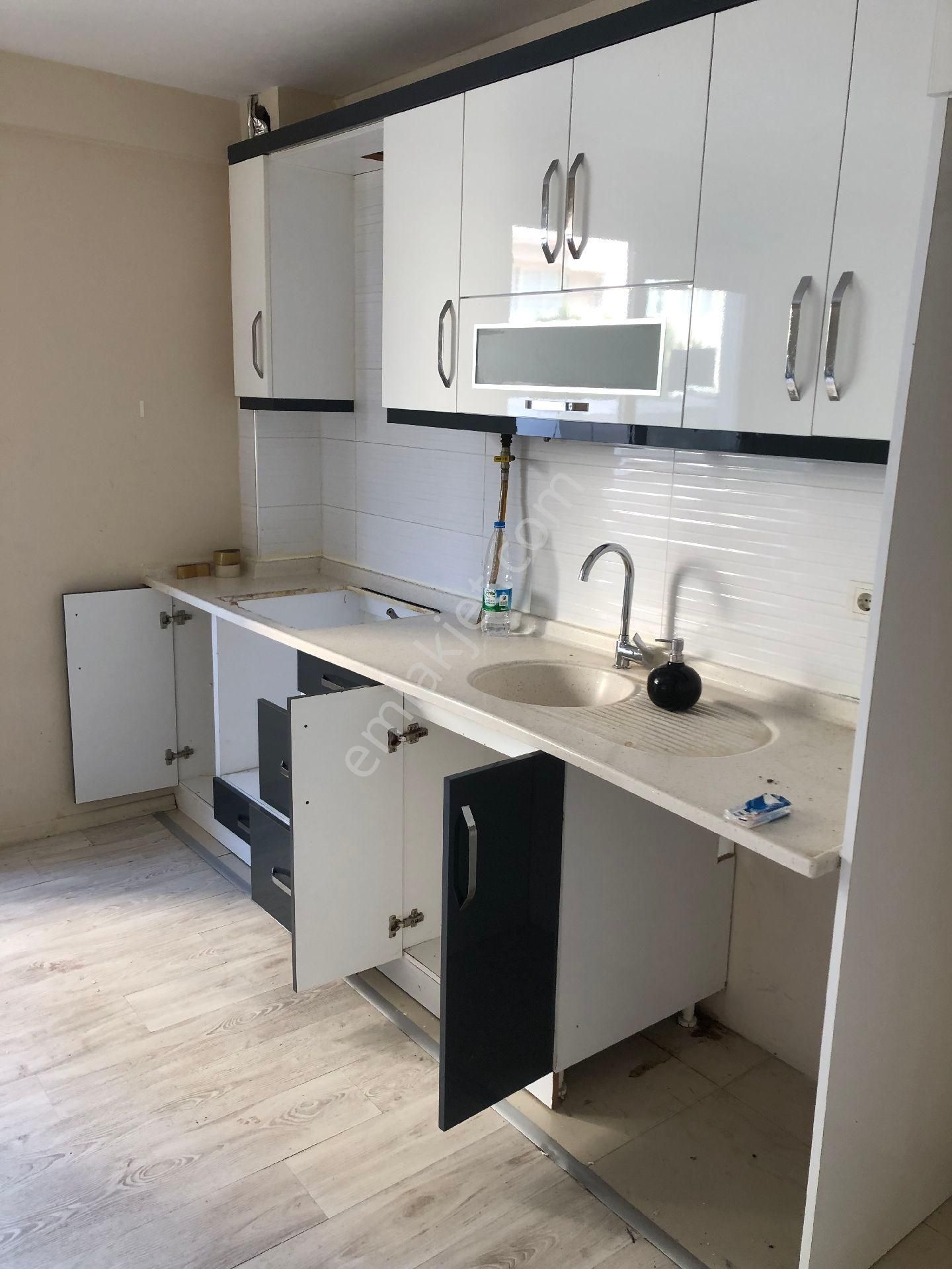 Bayraklı Merkez 'de 2+1 Kiralık - Görsel 6