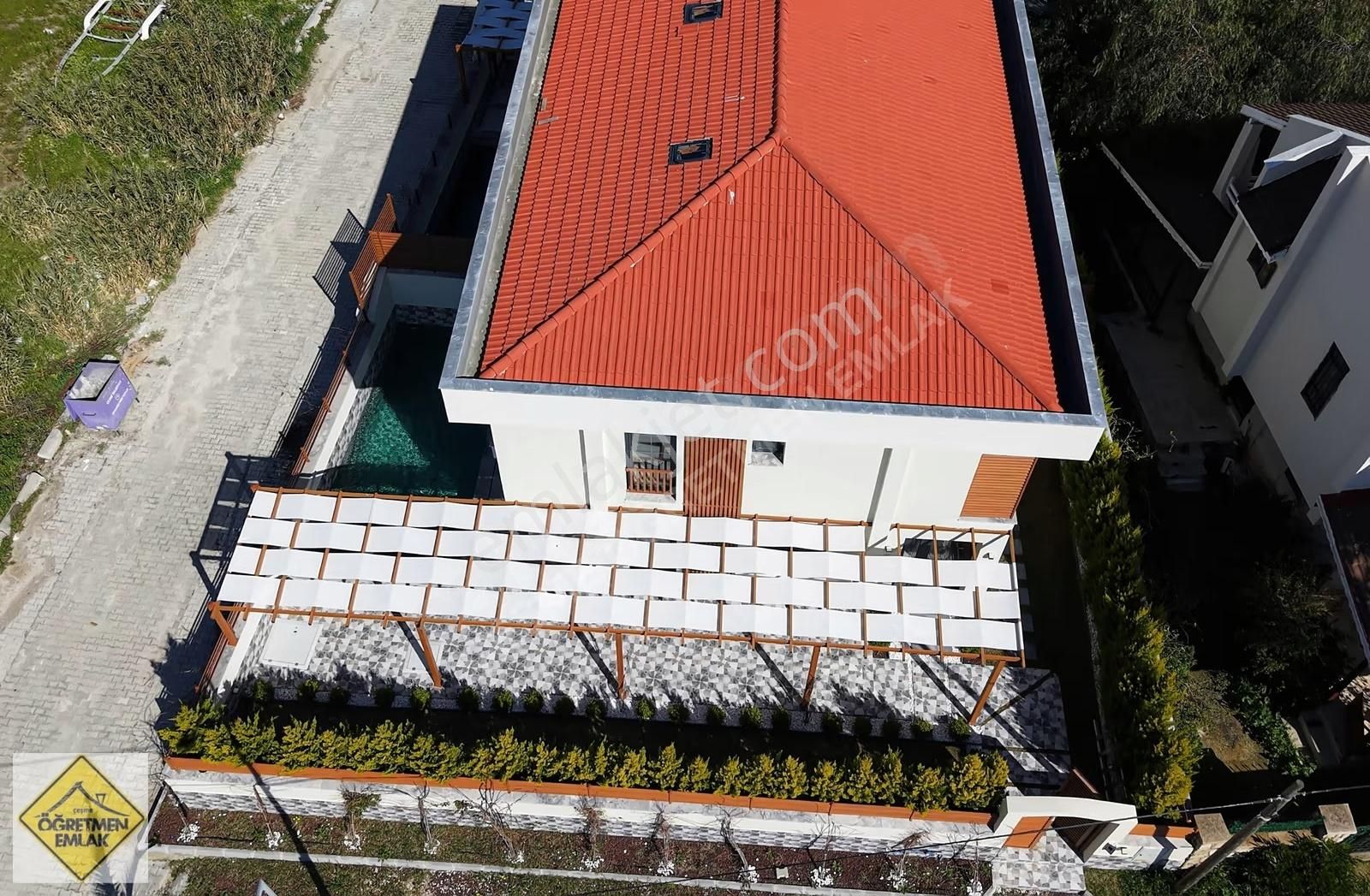 Çeşme Alaçatı'da Müstakil Havuzlu, 4+1 Lüks Villa - Görsel 18