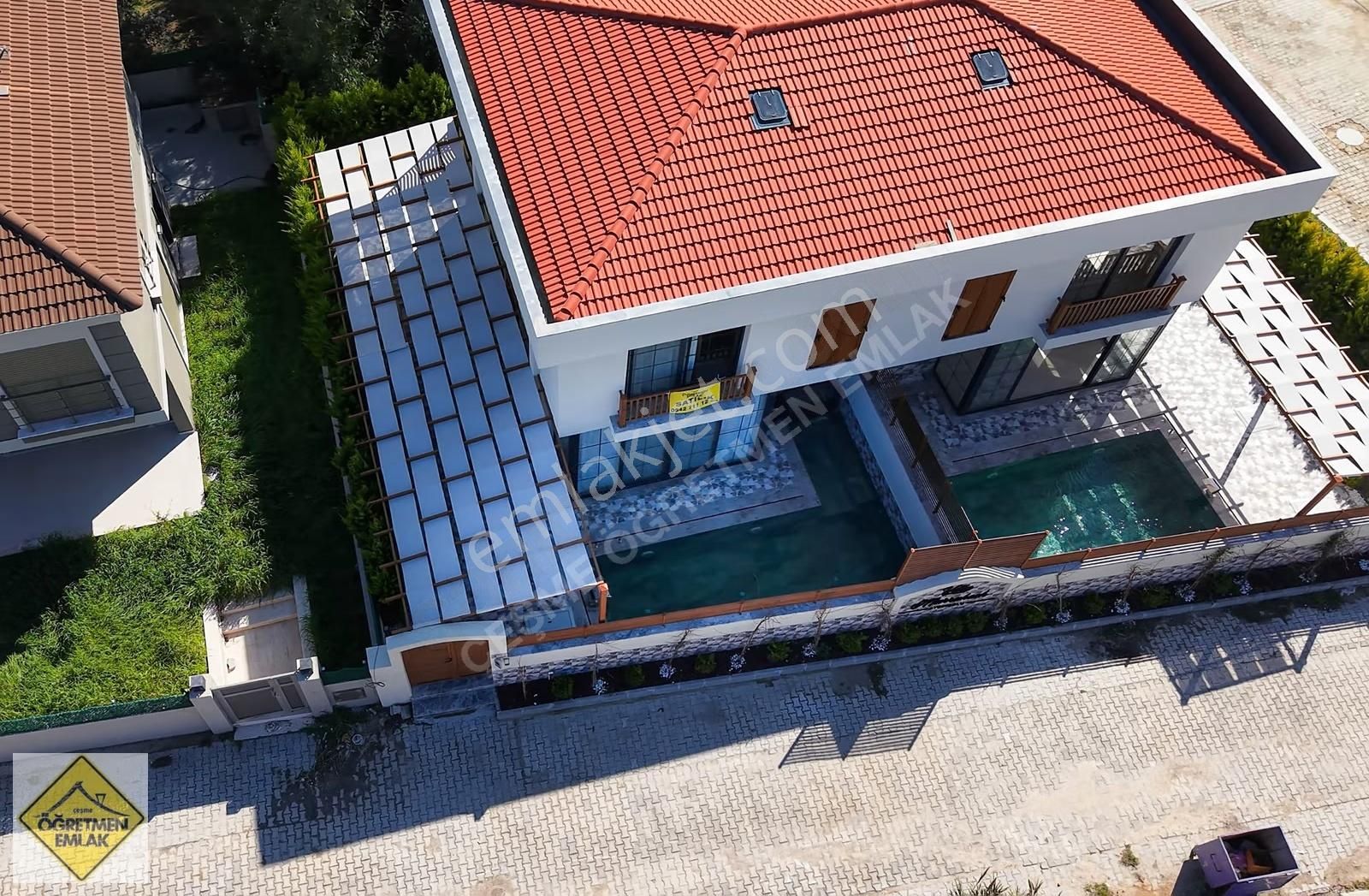 Çeşme Alaçatı'da Müstakil Havuzlu, 4+1 Lüks Villa - Görsel 21