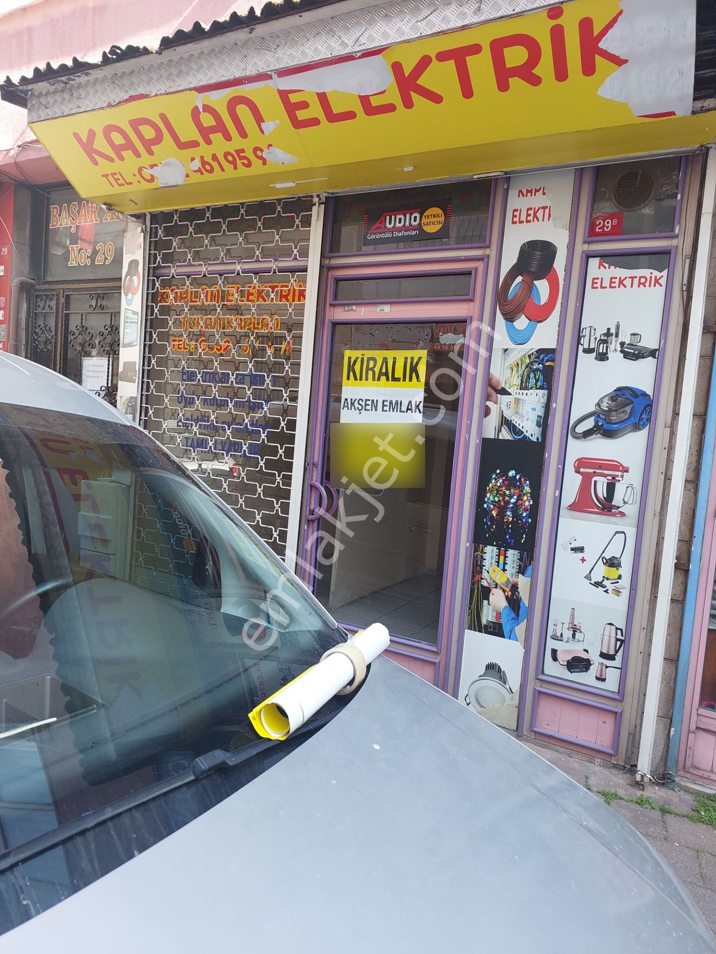 Akşenden Fatih Çapa Günaydın Sokakta 15m² Düz Giriş Satılık Dükkan