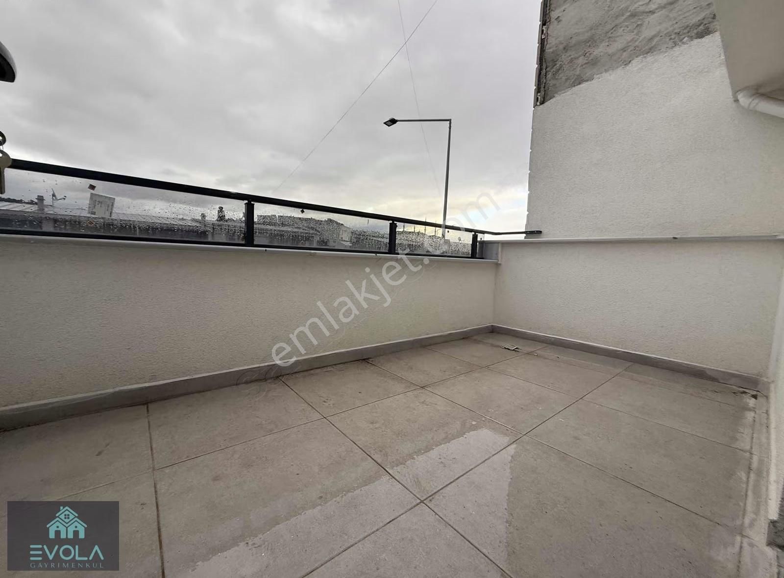 Yunuseli Kamelya Caddesine Cephe 2+1 Dublex - Görsel 13