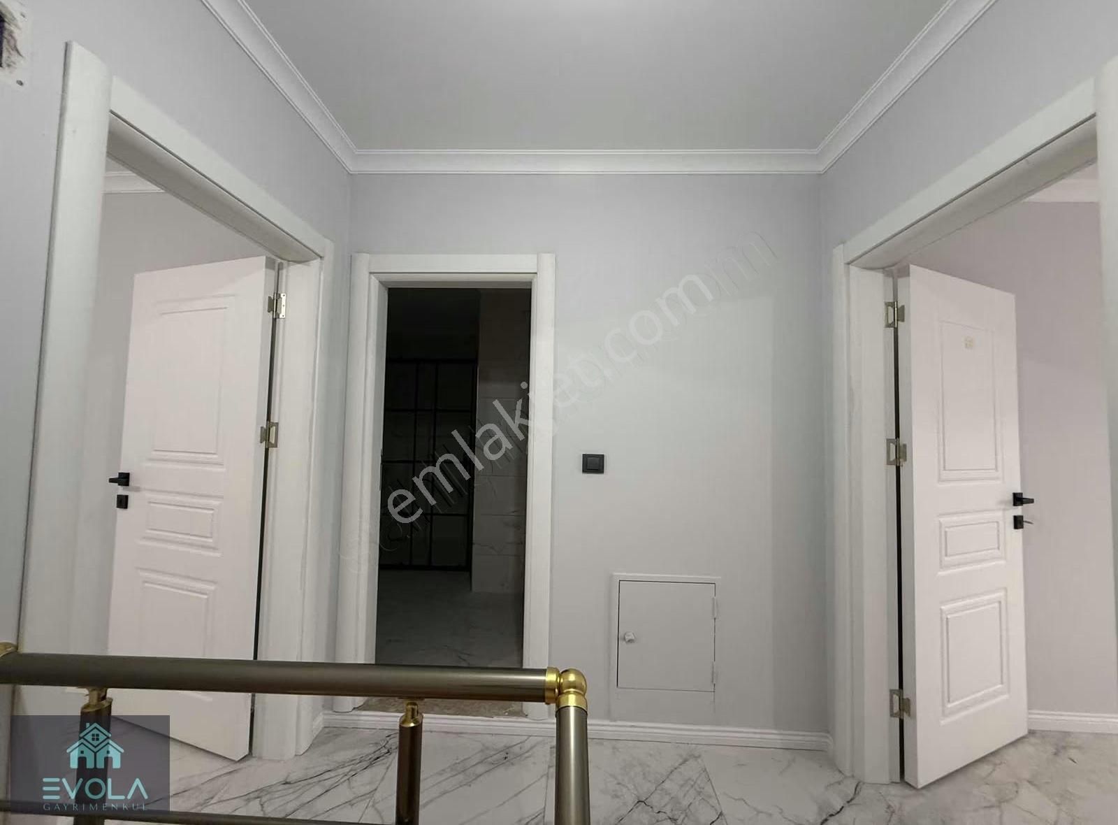 Yunuseli Kamelya Caddesine Cephe 2+1 Dublex - Görsel 15