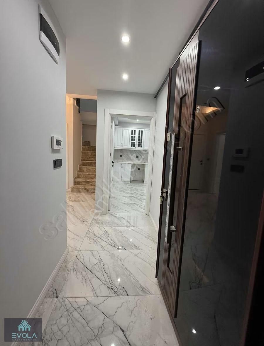 Yunuseli Kamelya Caddesine Cephe 2+1 Dublex - Görsel 5