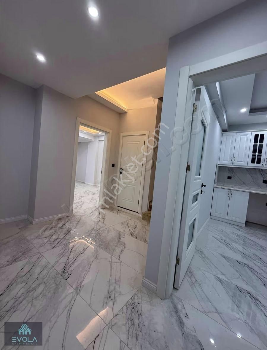 Yunuseli Kamelya Caddesine Cephe 2+1 Dublex - Görsel 21