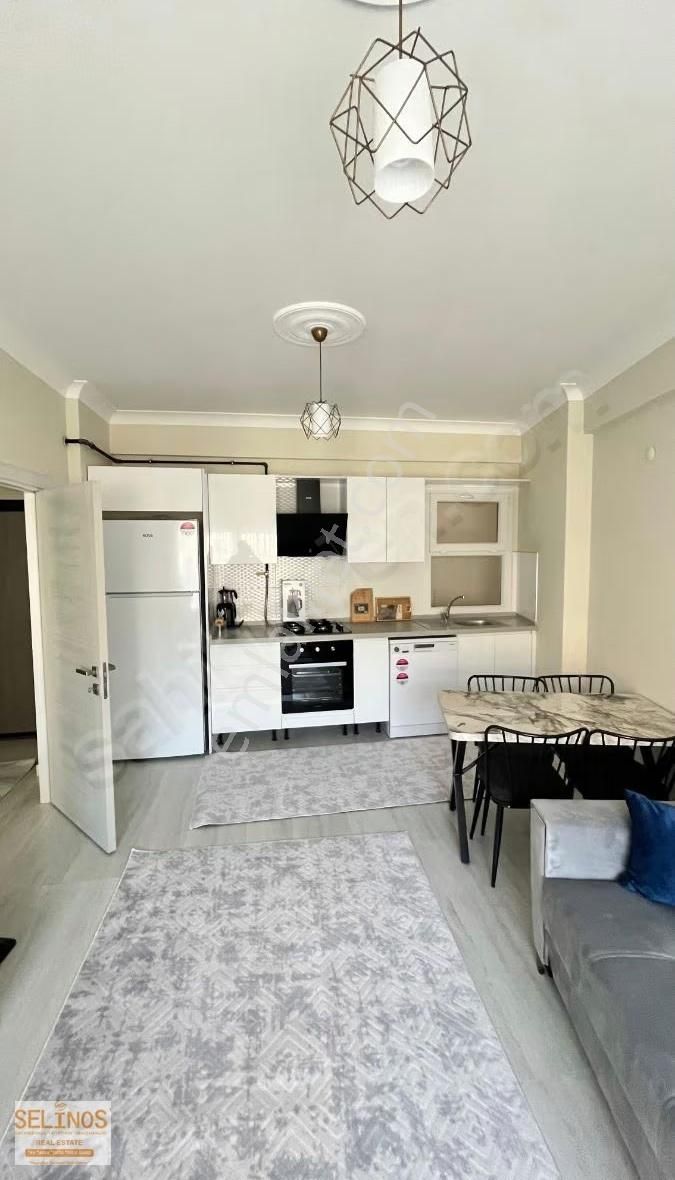 Bergama Merkezde Yeni Eşyalı Kiralık Daire - Görsel 7