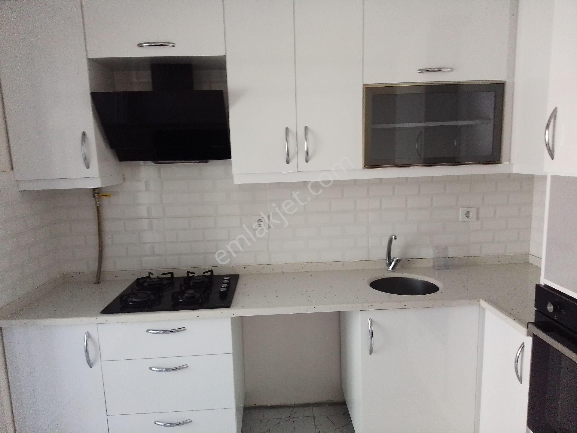 Sahibinden Çorlu Merkezi Konumda Kiralık Yeni Daire - Görsel 2
