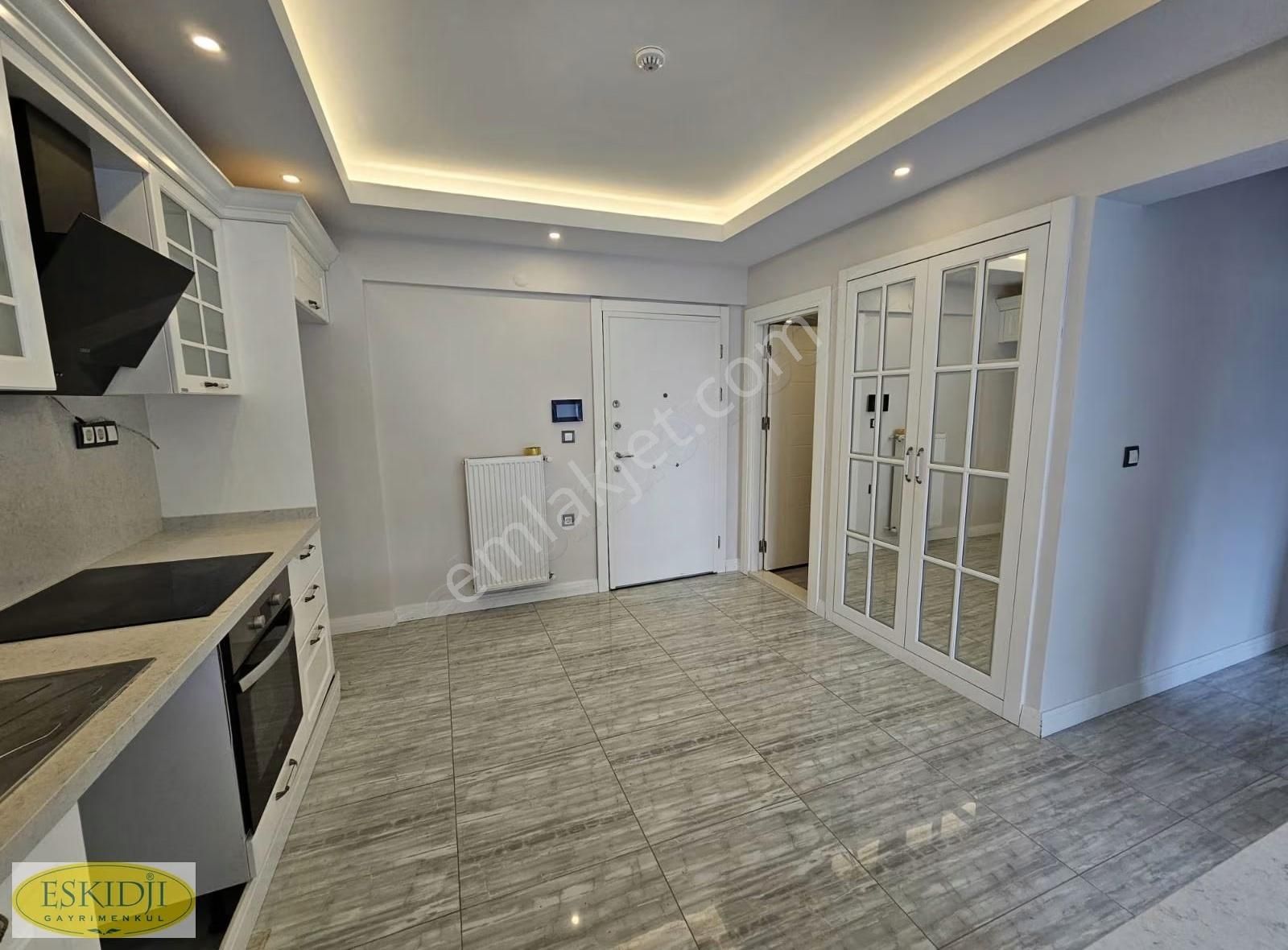 Çanakkale'nın Yukselen Degerı Hamıdıye Mahallesınde Kıralık 2+1 - Görsel 12