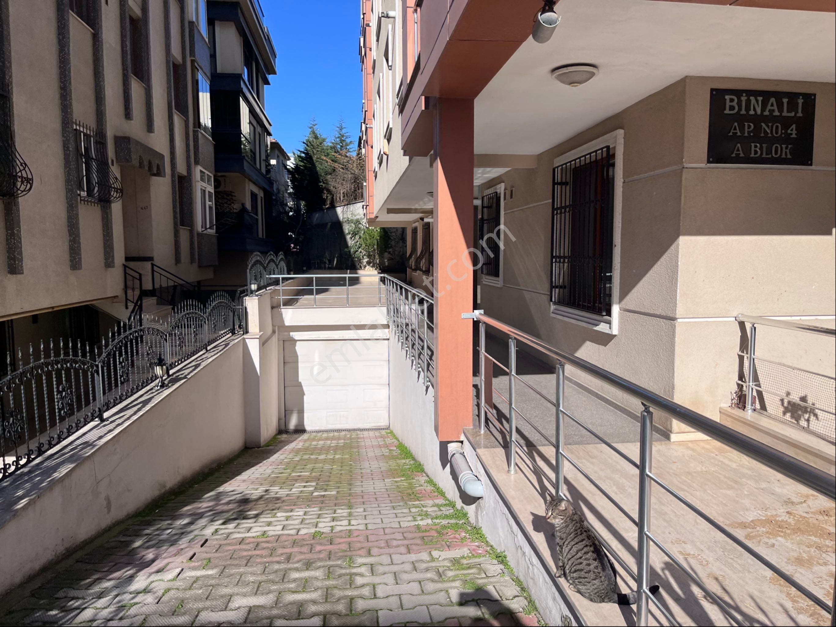 İdealtepe Bülbül Sokakta Geniş Ve Merkezi Konumda 3+1 Daire - Görsel 8