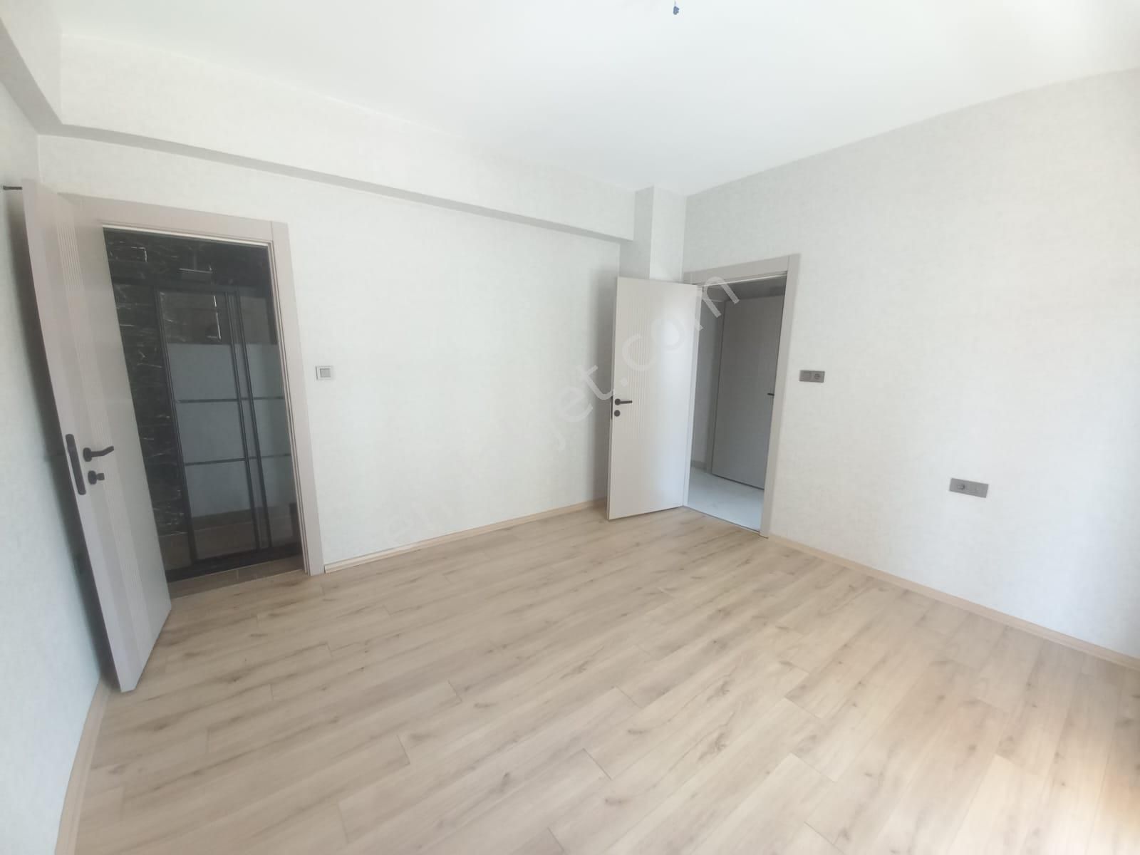 Emrah Çiftci'den Selçuklu Parsana Mah.stadyum Civarı Satılık 3+1 Sıfır Lüks Daireler - Görsel 14