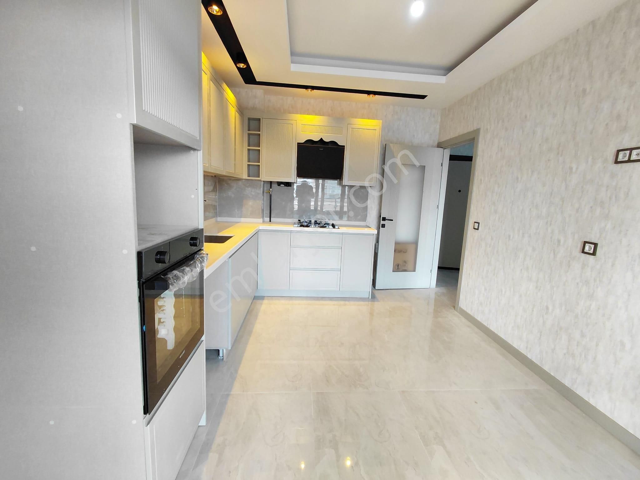 Emrah Çiftci'den Selçuklu Sancak Mahallesi Veysel Karani Caddesi Yanı Satılık 3+1 Lüks Daireler - Görsel 3