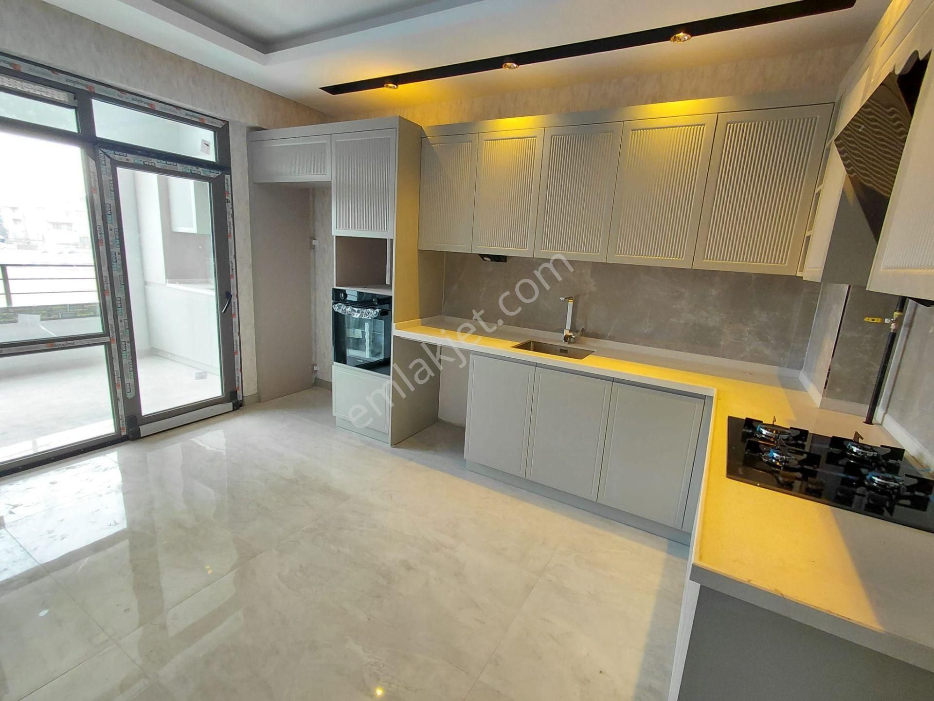 Emrah Çiftci'den Selçuklu Sancak Mahallesi Veysel Karani Caddesi Yanı Satılık 3+1 Lüks Daireler - Görsel 9