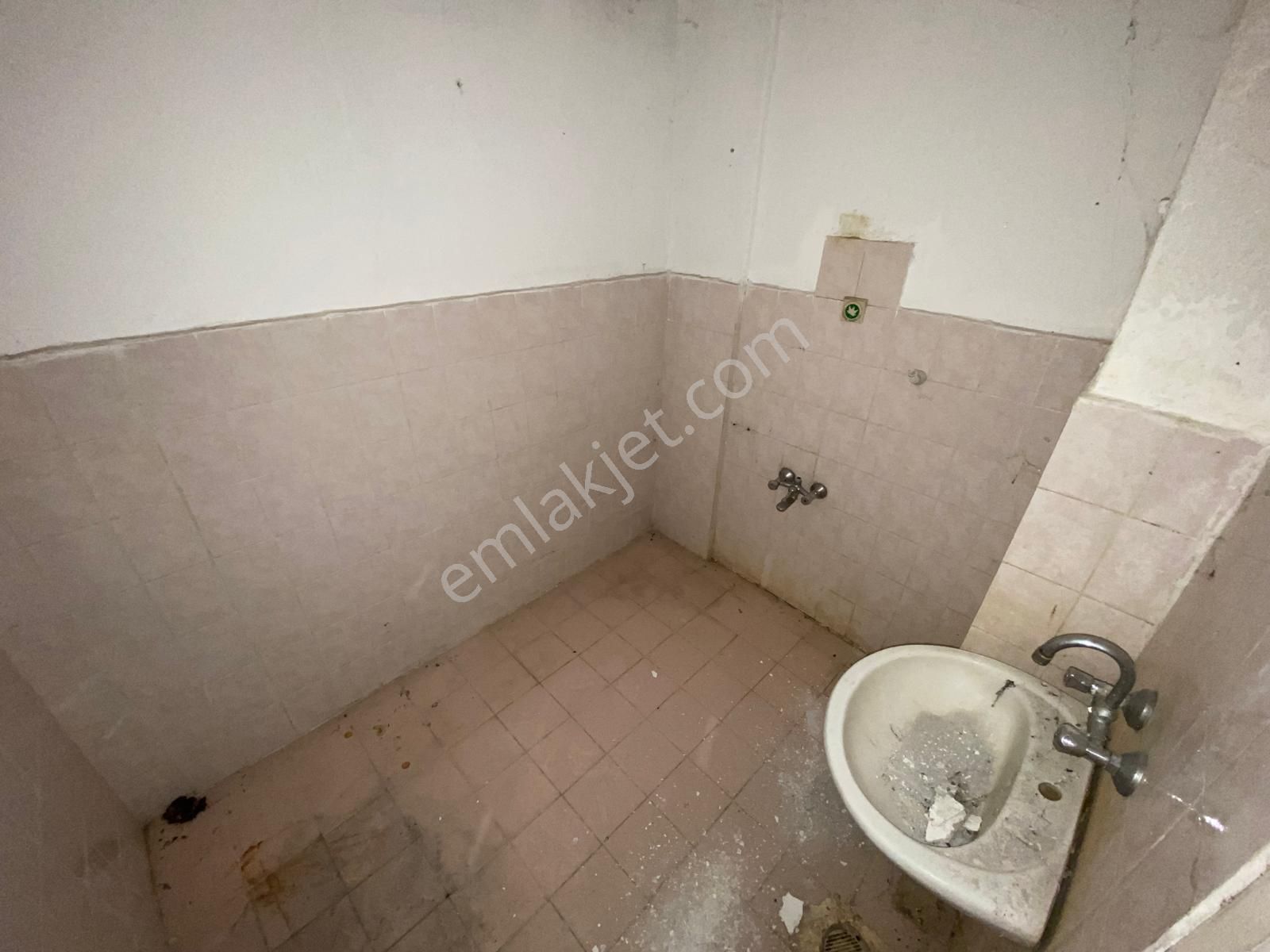 Yılmaz Gayrimenkulden Kacırılmayacak 2+1 Fırsat Dairesi - Görsel 4