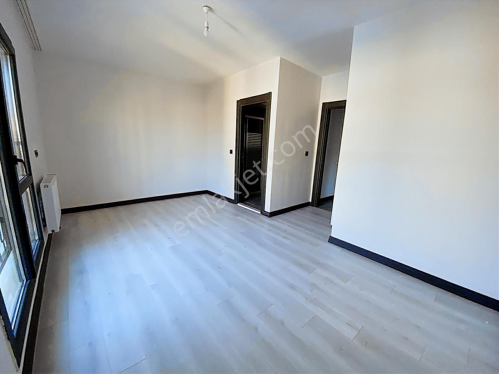 Aliağa 2. Etap Toki Konutları'nda 3+1 Ara Kat Kiralık Daire - Görsel 31