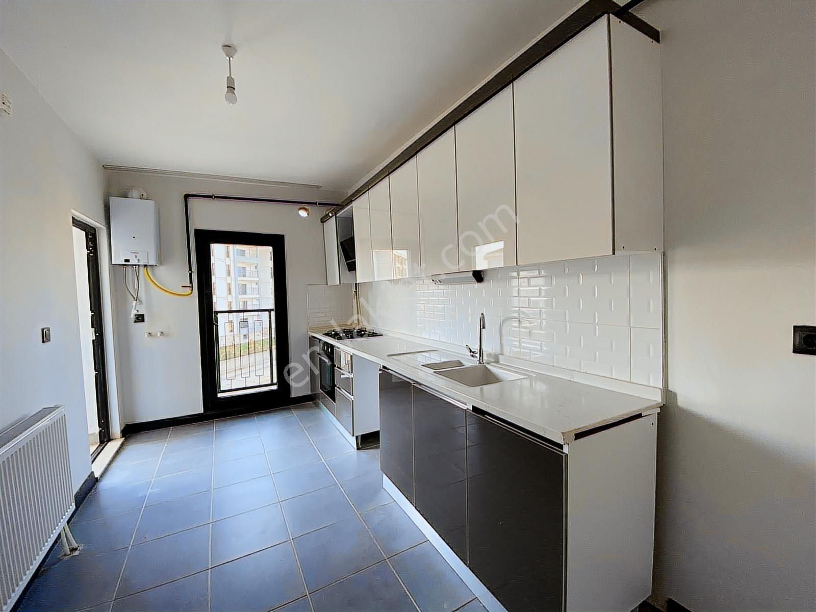 Aliağa 2. Etap Toki Konutları'nda 3+1 Ara Kat Kiralık Daire - Görsel 32