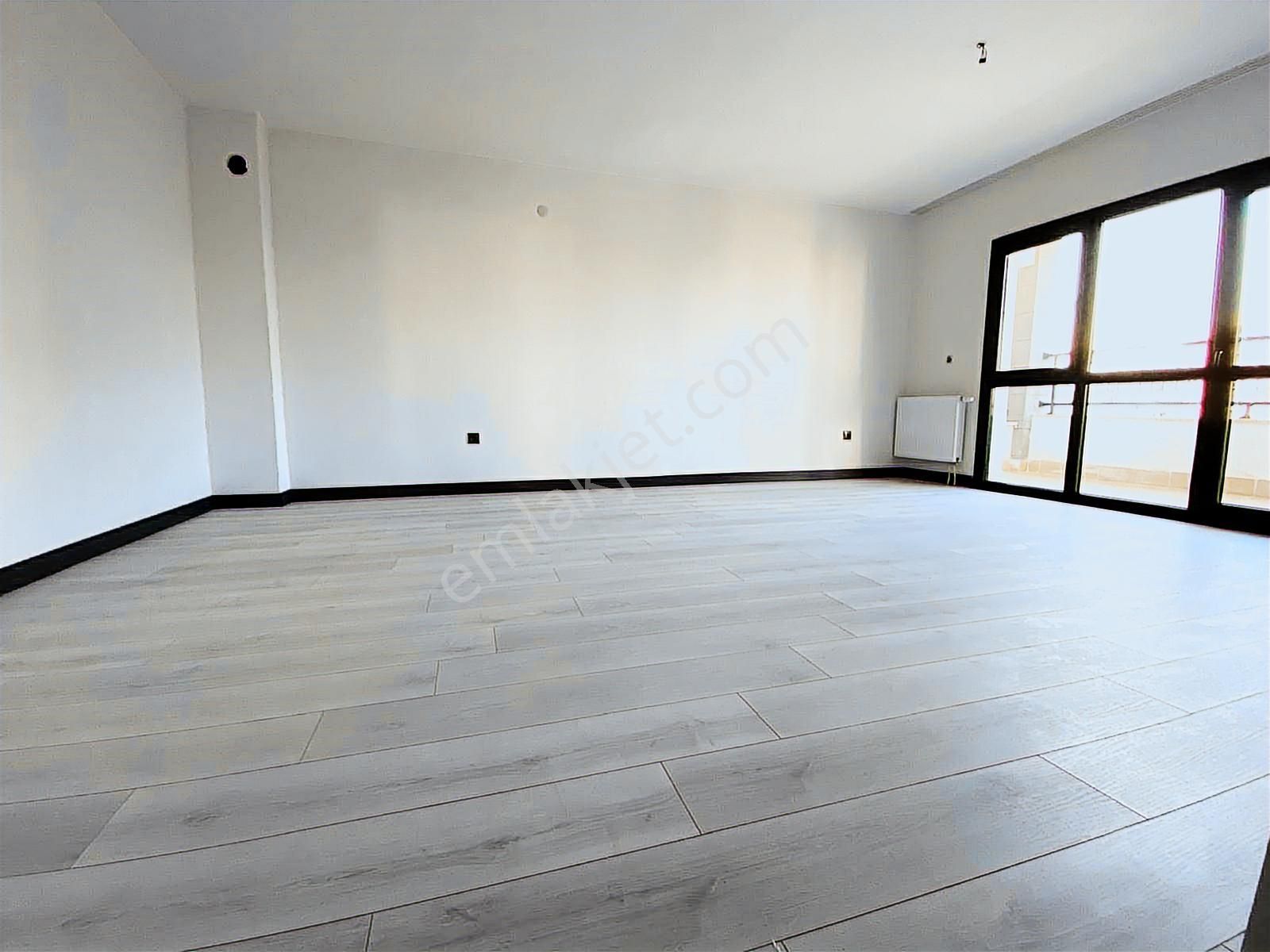 Aliağa 2. Etap Toki Konutları'nda 3+1 Ara Kat Kiralık Daire - Görsel 13