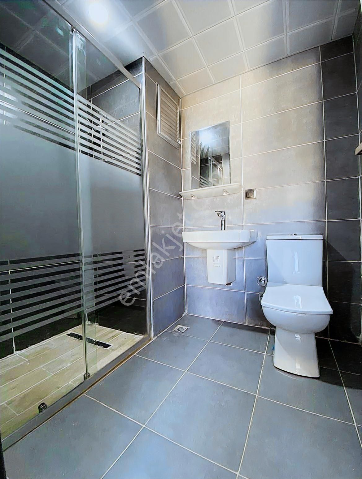 Aliağa 2. Etap Toki Konutları'nda 3+1 Ara Kat Kiralık Daire - Görsel 17