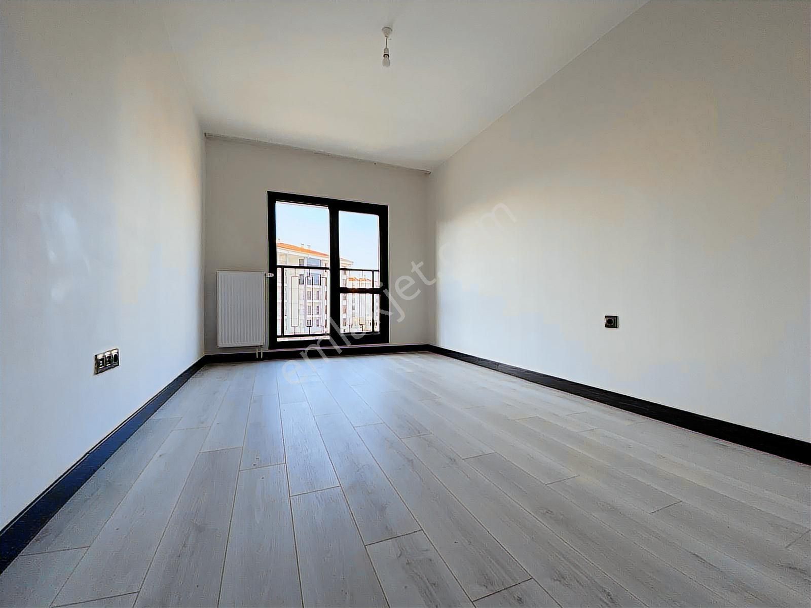 Aliağa 2. Etap Toki Konutları'nda 3+1 Ara Kat Kiralık Daire - Görsel 30