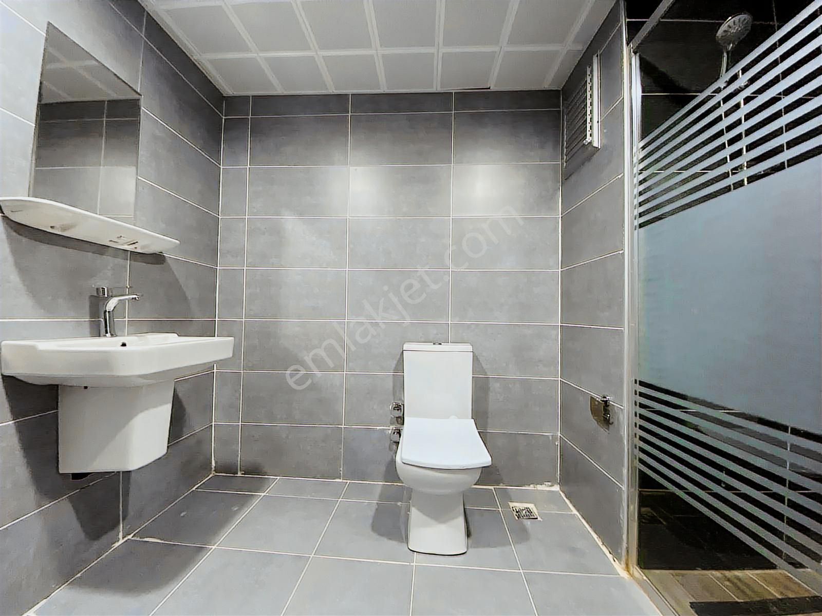 Aliağa 2. Etap Toki Konutları'nda 3+1 Ara Kat Kiralık Daire - Görsel 8