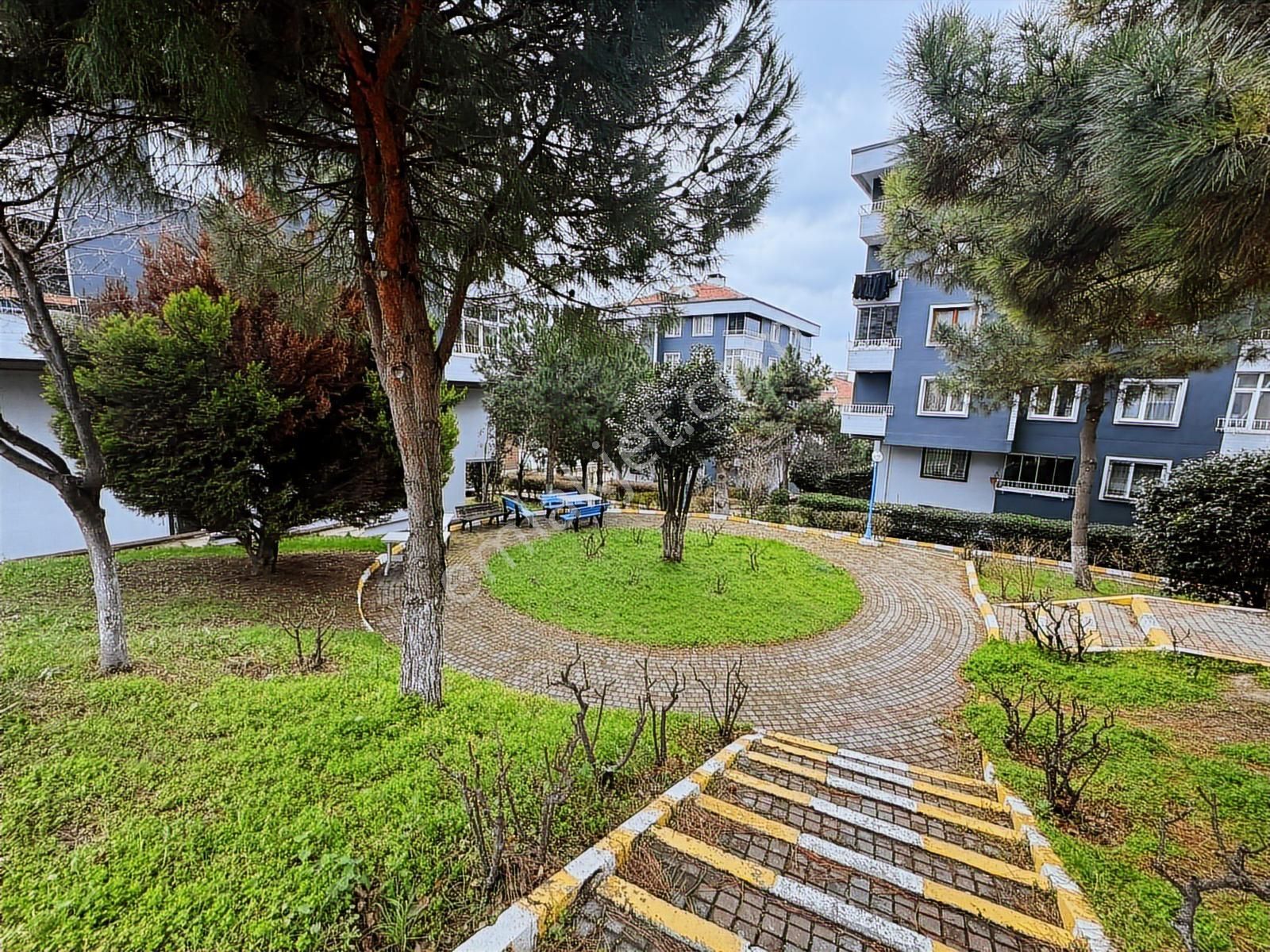 Beylikdüzü Kavaklı Da Kiralık 3+1 Ters Dublex Site İçinde Daire - Görsel 3