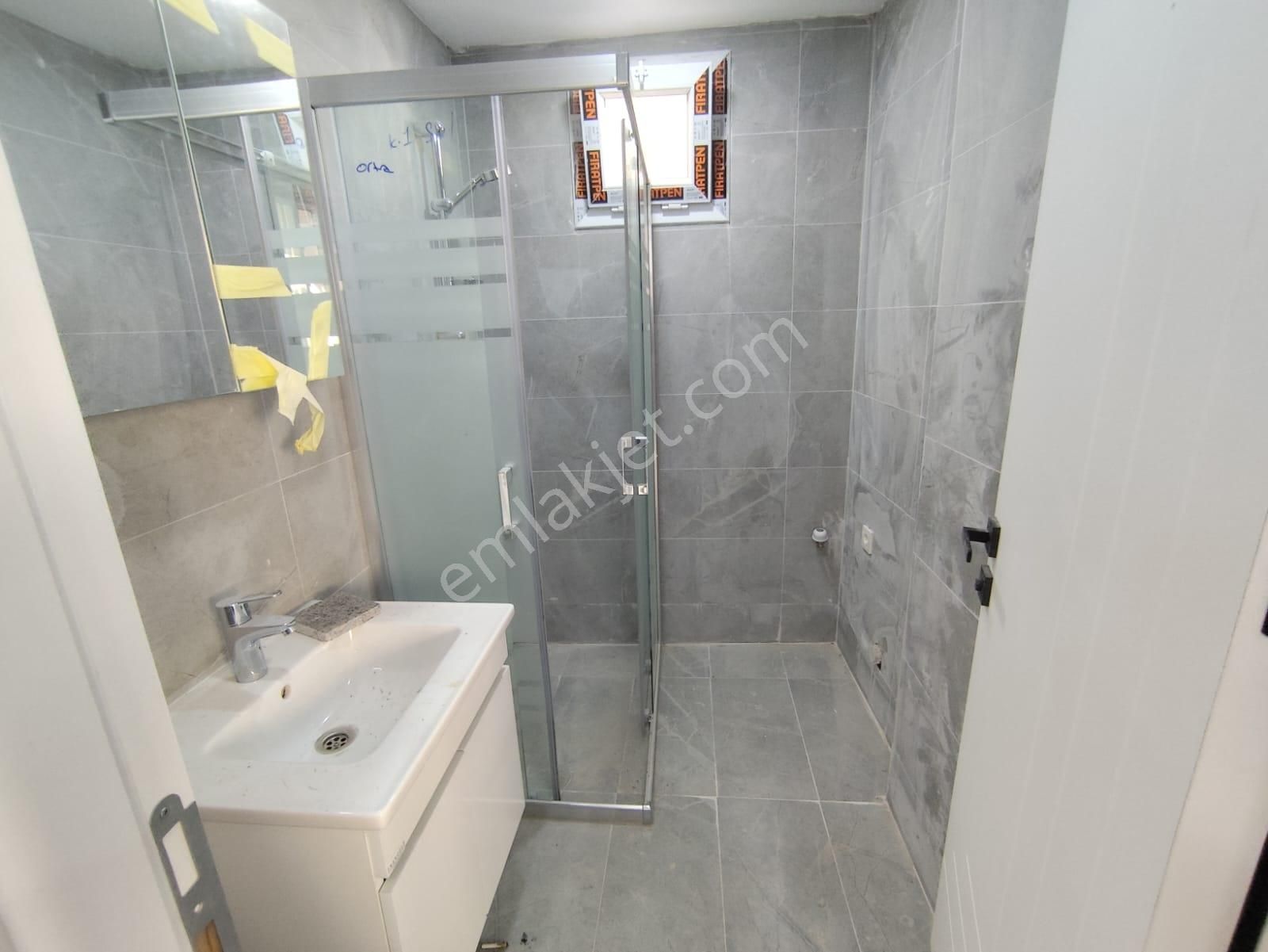 Azmir'den Kupa Yakını Satılık 1+1 Yüksek Giriş Daire For Sale - Görsel 11