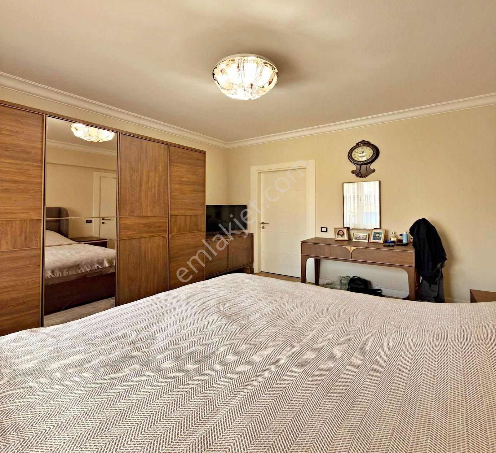 Adnan Kahveci Mahallesi Site İçi Full Dekorlu 3+1 Satılık Daire - Görsel 21