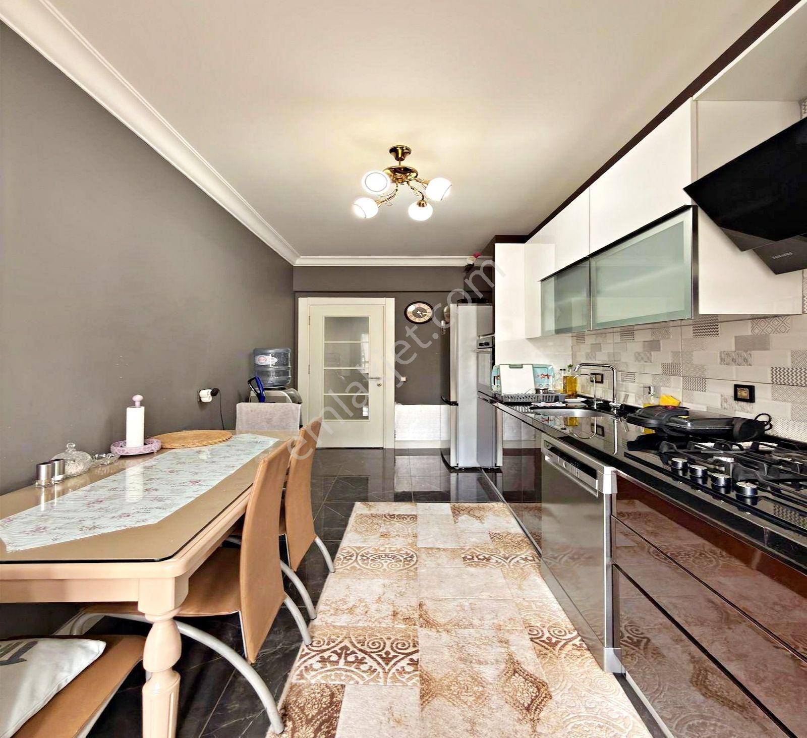 Adnan Kahveci Mahallesi Site İçi Full Dekorlu 3+1 Satılık Daire - Görsel 5