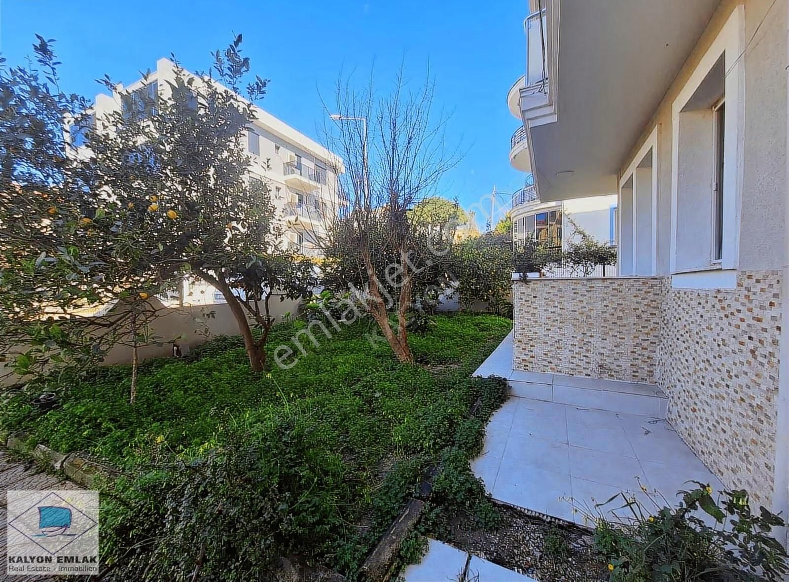 Kalyon Dan Çeşme Merkezde Bahçe Katı Eşyasız 1+1 Kiralık Daire - Görsel 26