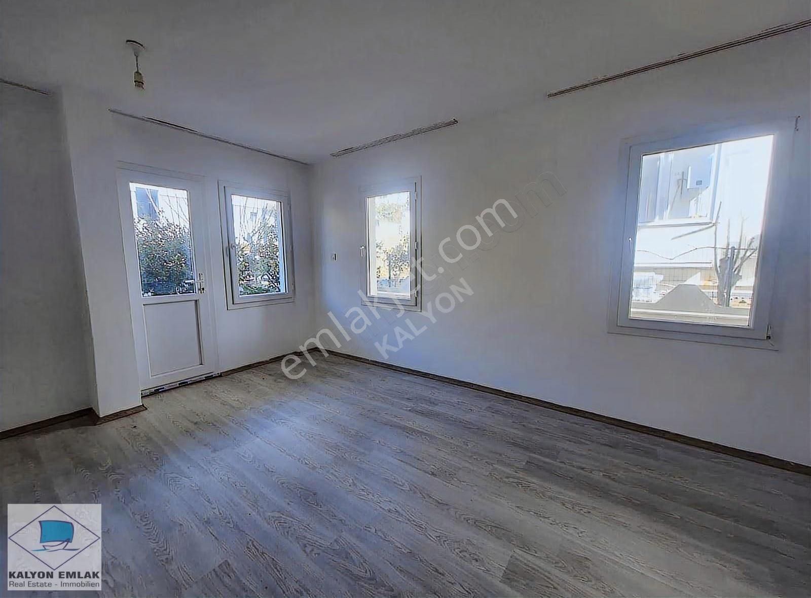 Kalyon Dan Çeşme Merkezde Bahçe Katı Eşyasız 1+1 Kiralık Daire - Görsel 28