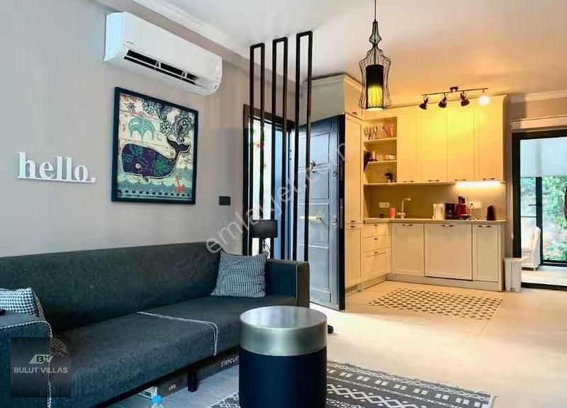 Akyarlarda Yaz Kış Yaşama Uygun Bahçeli Eşyalı Kiralık Villa - Görsel 8