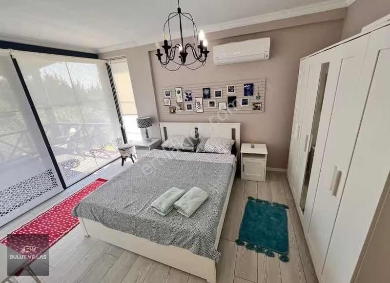 Akyarlarda Yaz Kış Yaşama Uygun Bahçeli Eşyalı Kiralık Villa - Görsel 20