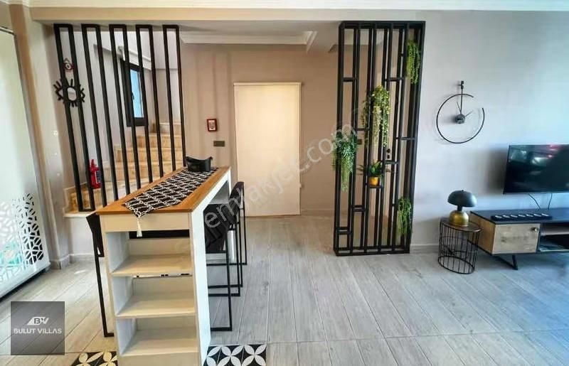 Akyarlarda Yaz Kış Yaşama Uygun Bahçeli Eşyalı Kiralık Villa - Görsel 14
