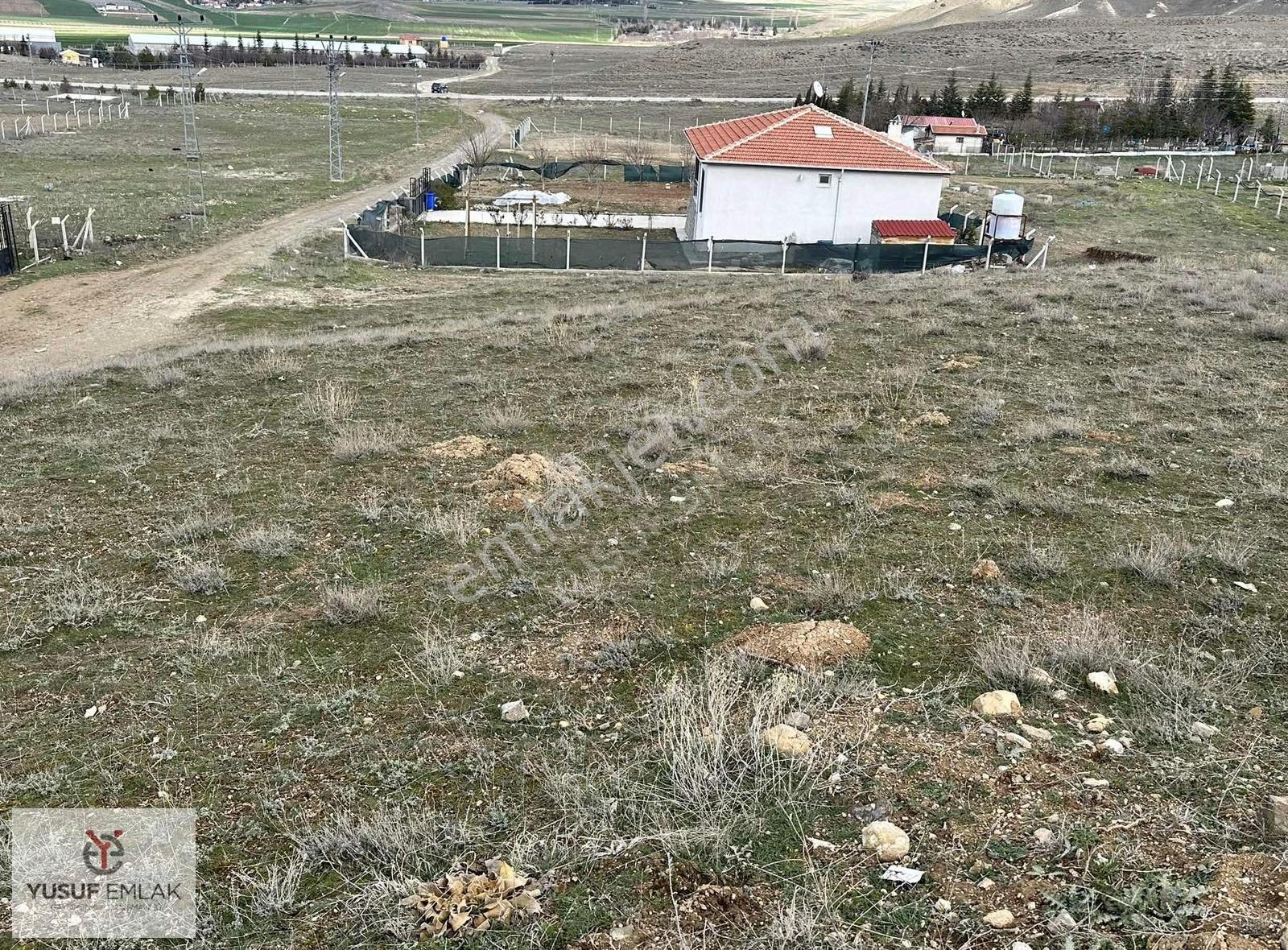 Çekirdeksiz'de Köy İçi 1.157m2 Köşe Başı Arsa - Görsel 2