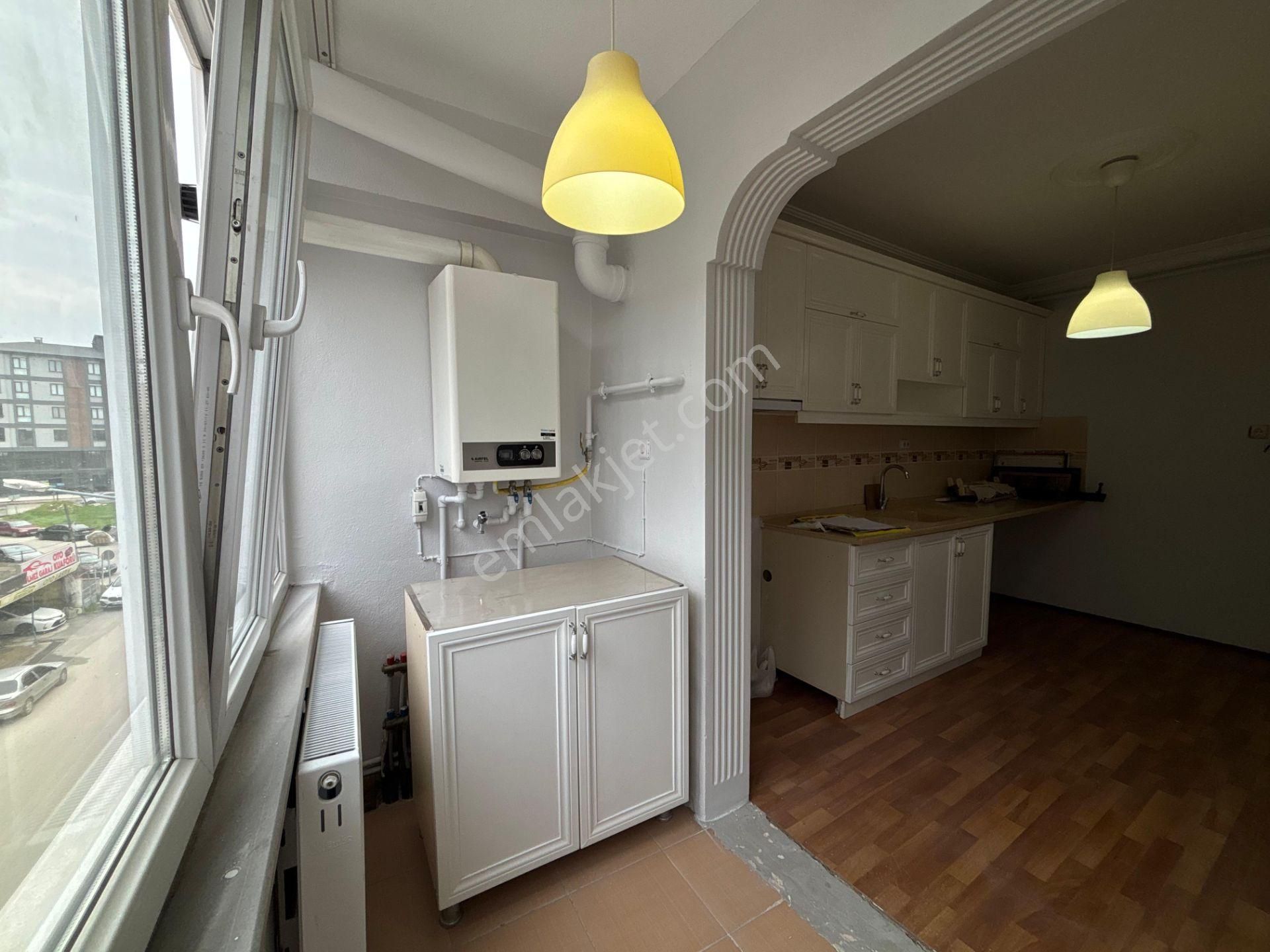 Belediye'nin Dibin'de 2+1 3 Balkon Kombili Fırsat Satılık Daire - Görsel 7