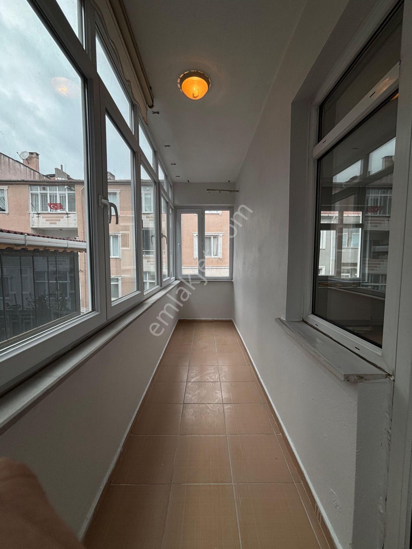 Belediye'nin Dibin'de 2+1 3 Balkon Kombili Fırsat Satılık Daire - Görsel 21