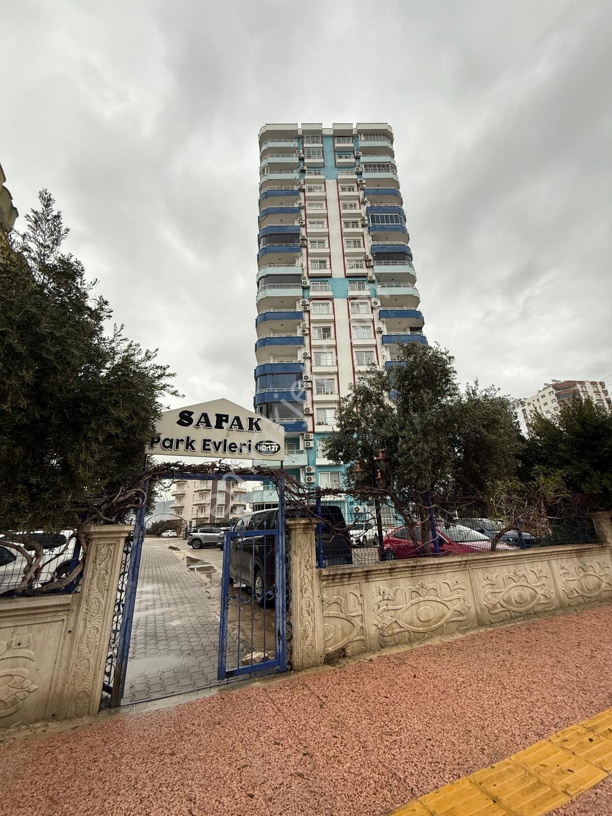 Silifke/göksu Mahallesi Site İçerisinde 3+1 Satılık Daire