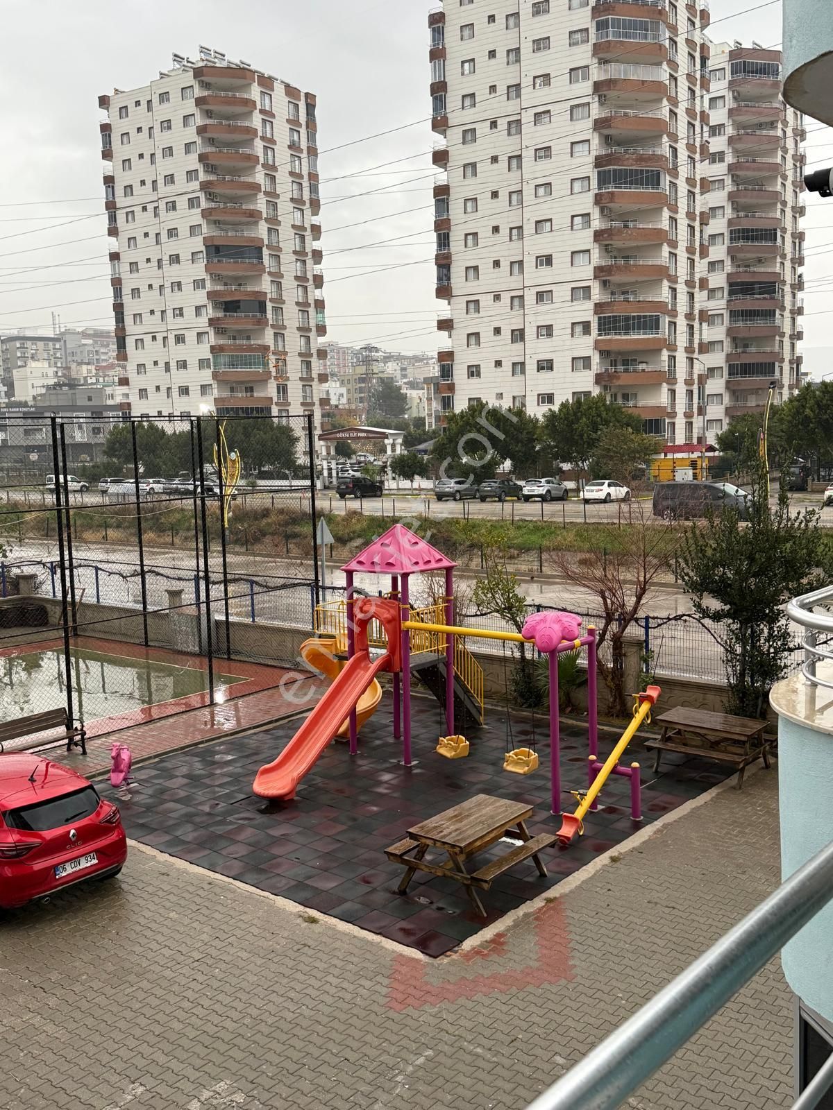 Silifke/göksu Mahallesi Site İçerisinde 3+1 Satılık Daire - Görsel 2