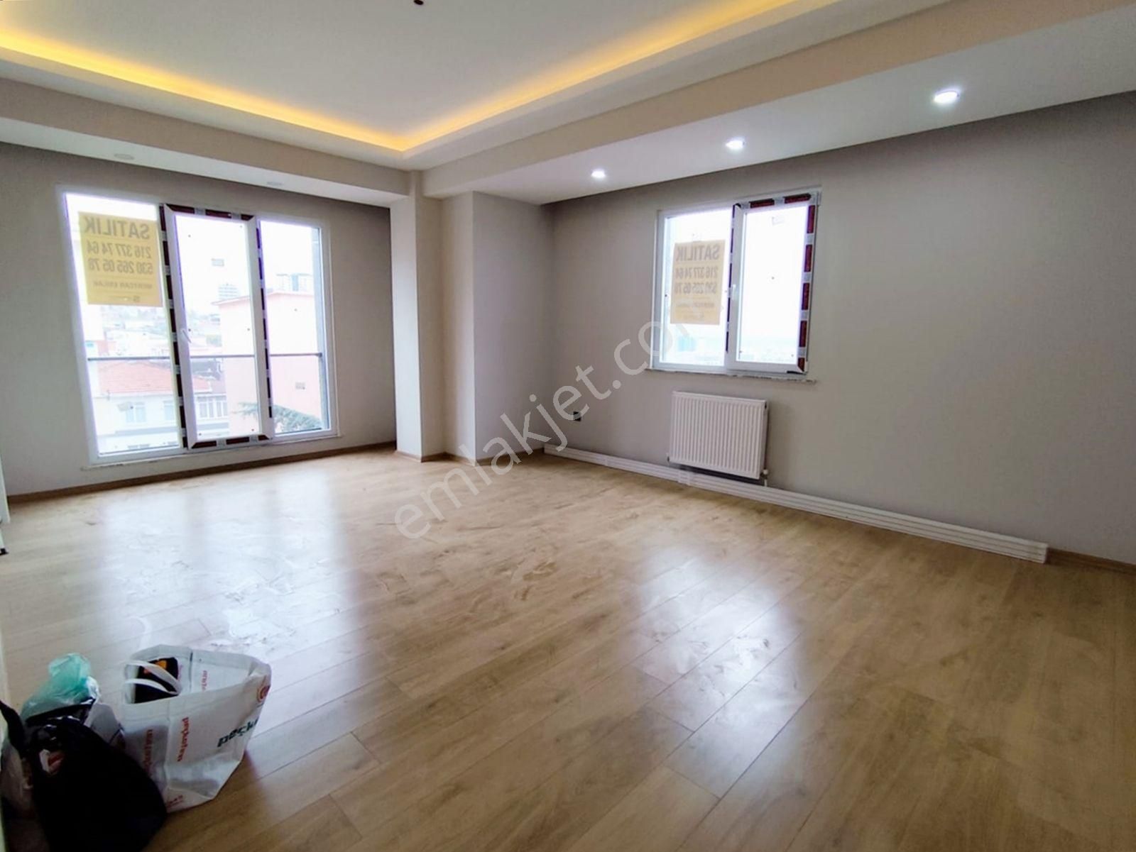 Hürriyet Çarşıya Ve Metroya Yürüme 4+2 Kredi Limitsiz - Teraslı Dubleks