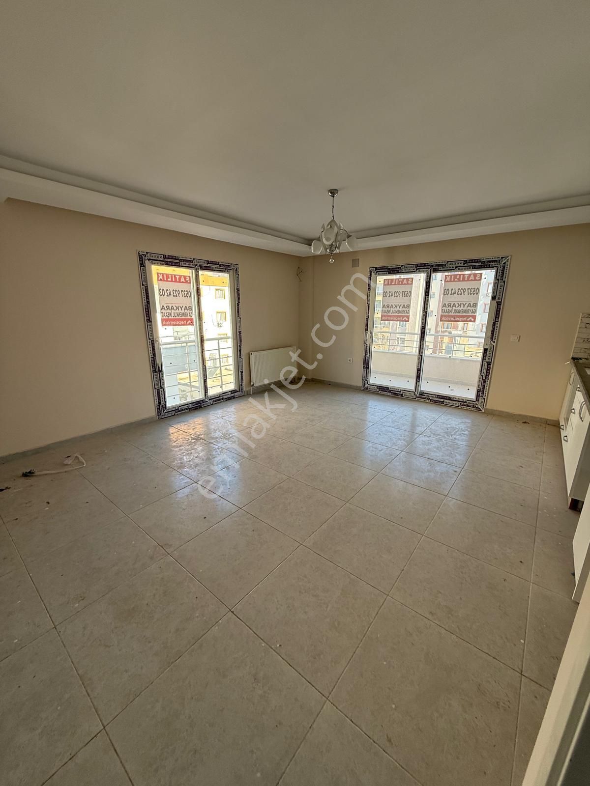 Silifke/gazi Mahallesi 3+1 Ebebyn Banyolu Satılık Daire - Görsel 5