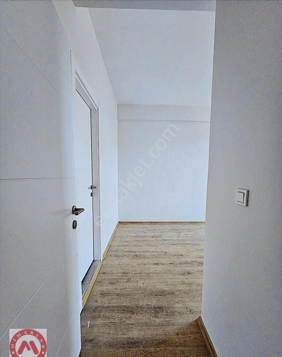 Esenkent Doğa Park Sitesi Kapalı Otoparklı Ebv Banyolu Sıfır 3+1 - Görsel 16