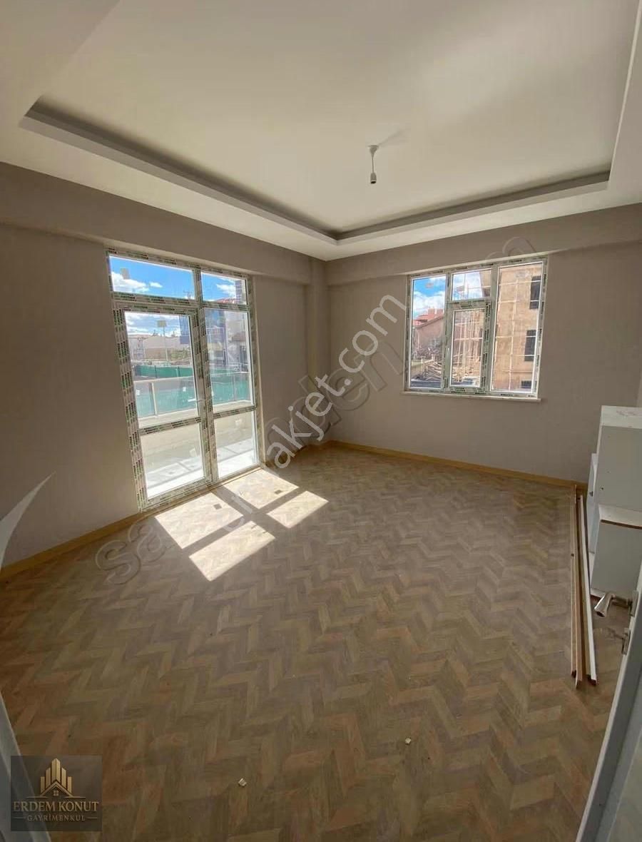 Alakova Mah. 2+1 Kiralık Daire