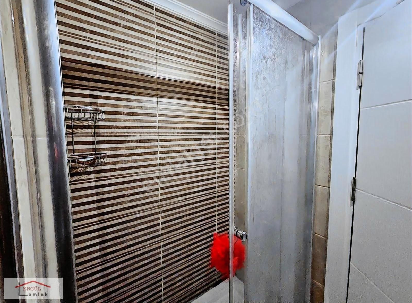 Gölpark Evlerinde Göl Manzarali Lüks Daire - Görsel 32