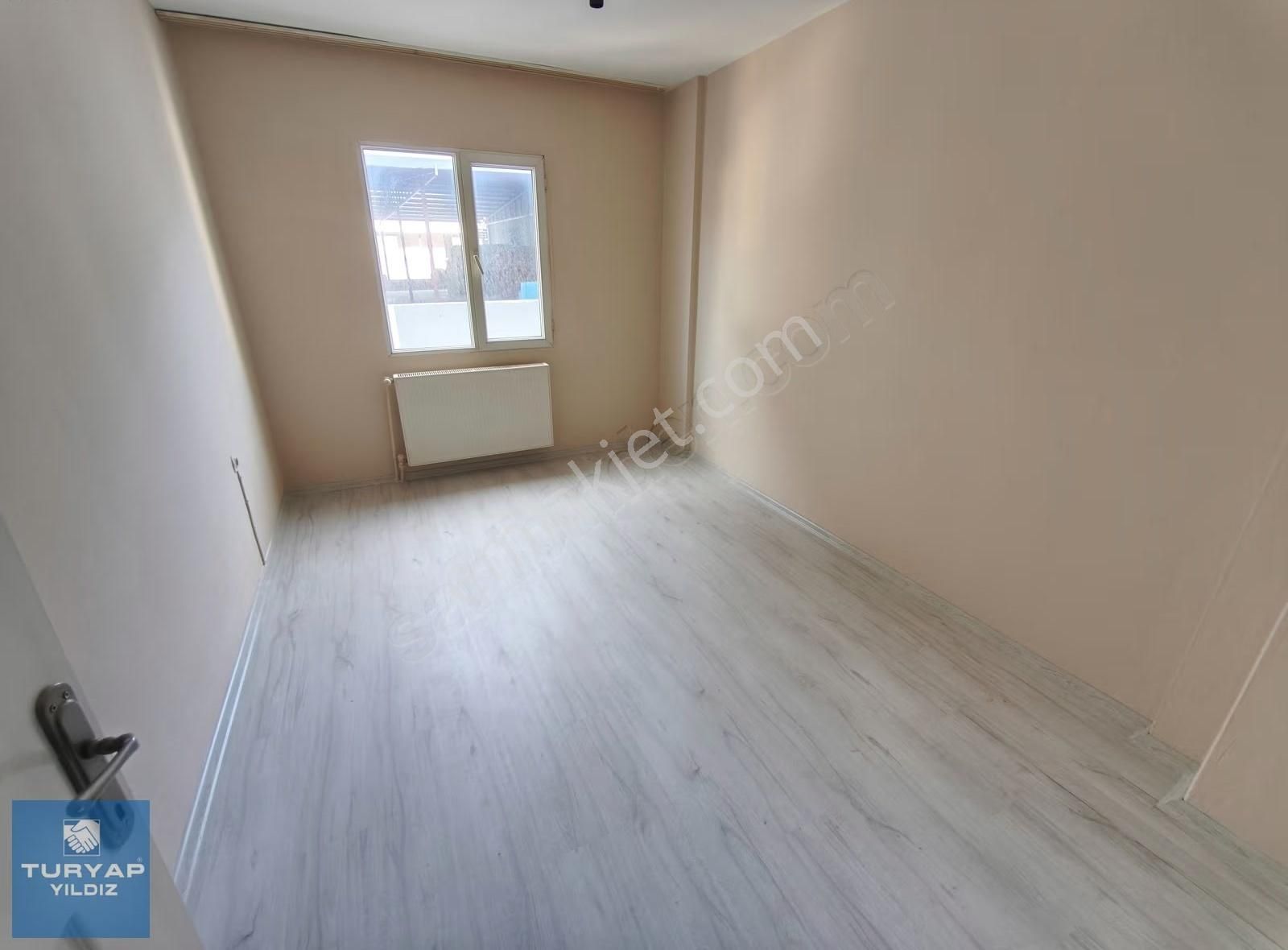 Buca Fırat Mahallesinde 3+1 Kiralık Daire Asansör Ve Doğalgaz - Görsel 4