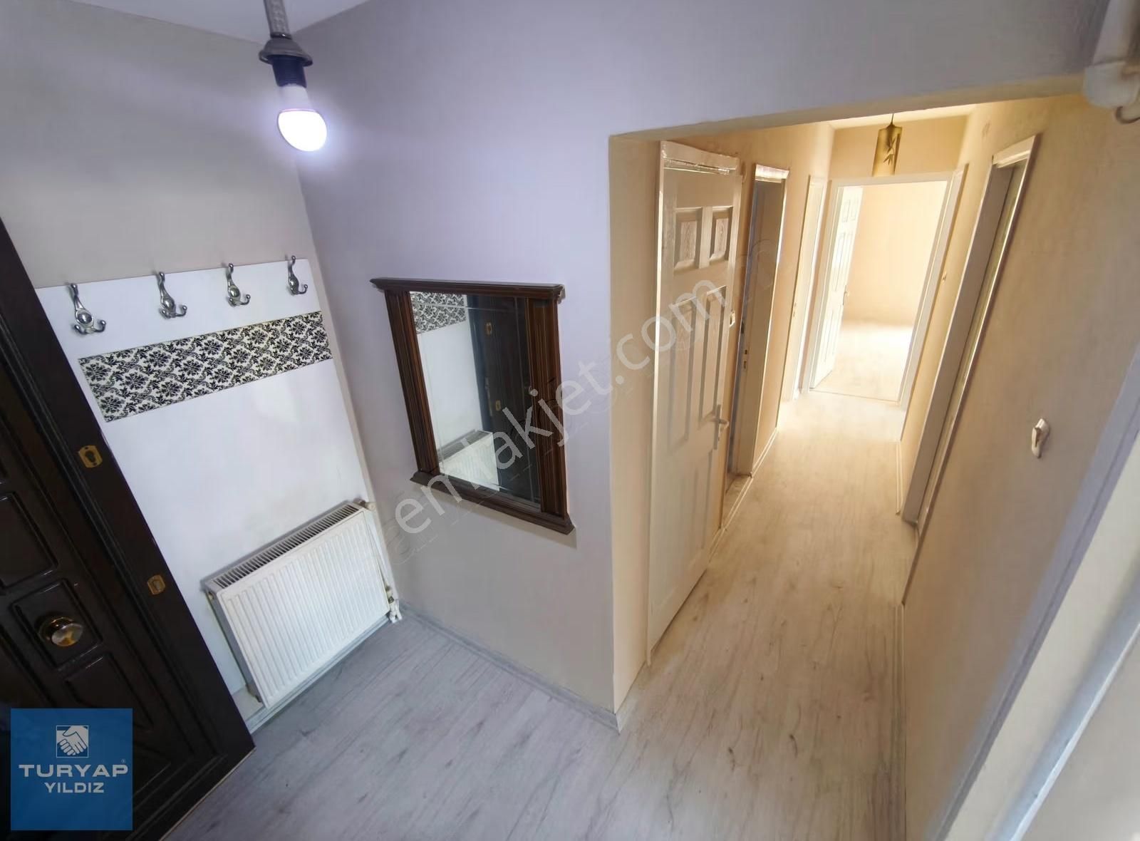 Buca Fırat Mahallesinde 3+1 Kiralık Daire Asansör Ve Doğalgaz - Görsel 10