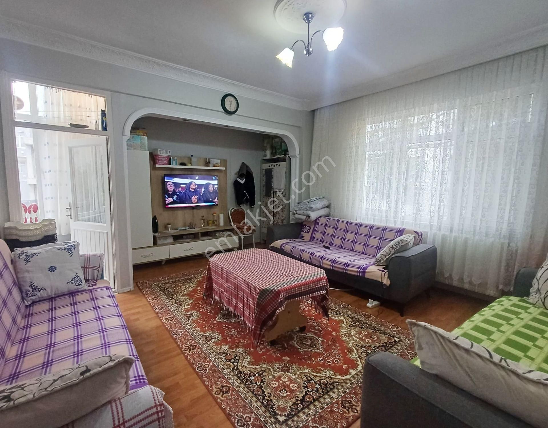 Mertcan Dan Soğanlık Metroya Yürüme Arakat 2+1 İskanlı - Kapalı Balkonlu