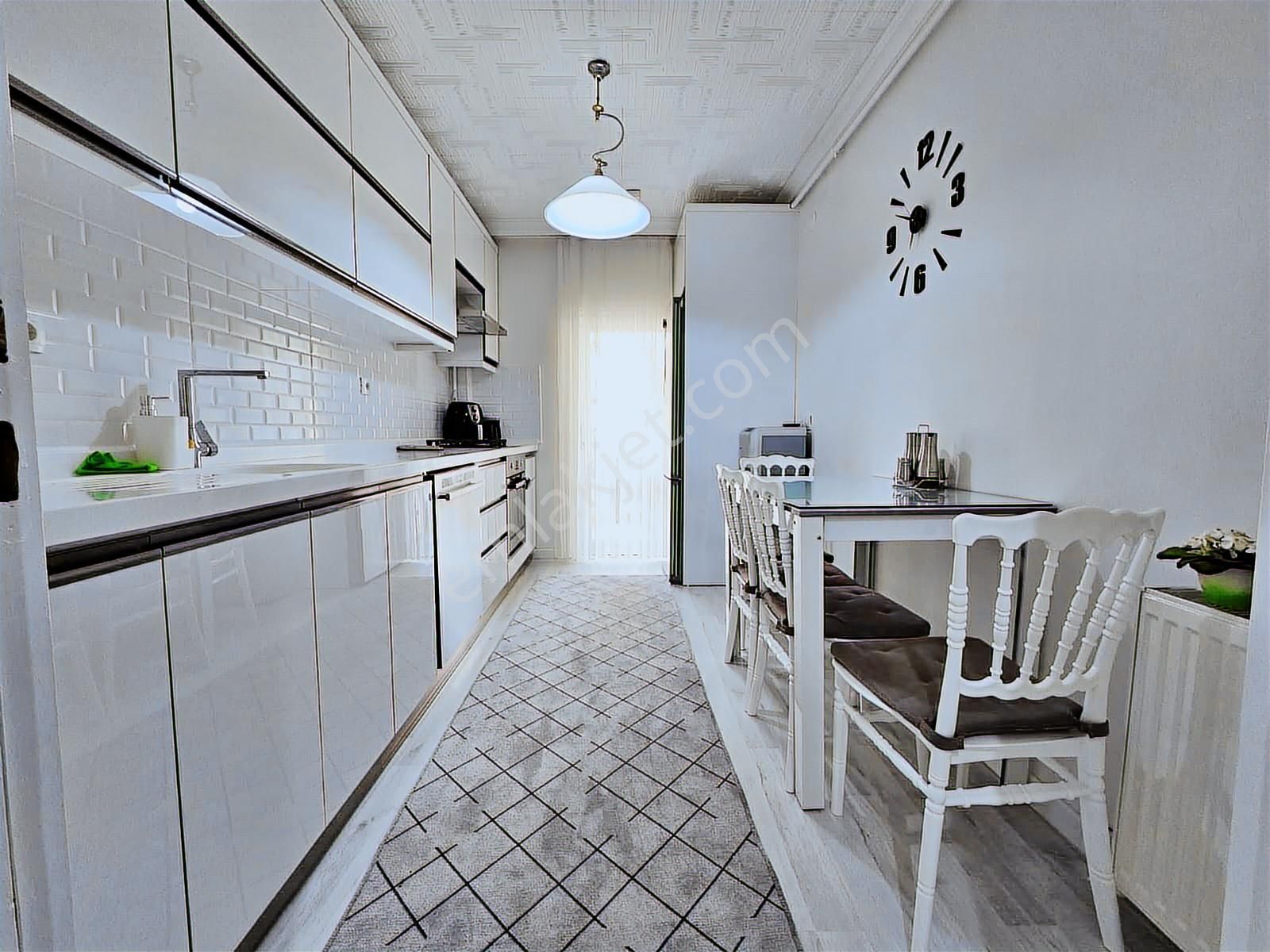 Ahimesut'ta Site İçi Krediye Uygun 3+1 Ful Yapılı Ön Cephe Daire - Görsel 16