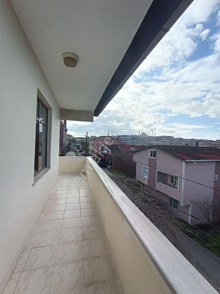 Üsküdar Yavuztürk Mahallesi 3+1 Kiralık Daire (130)m2 - Görsel 27