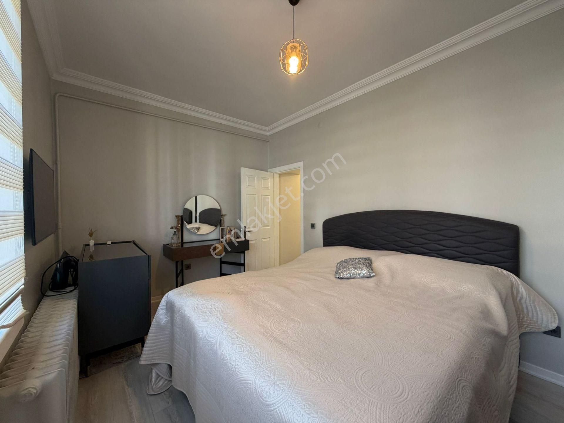 Çankaya Kennedy Caddesi'nde Yenilenmiş Kullanışlı 3+1 Satılık - Görsel 20