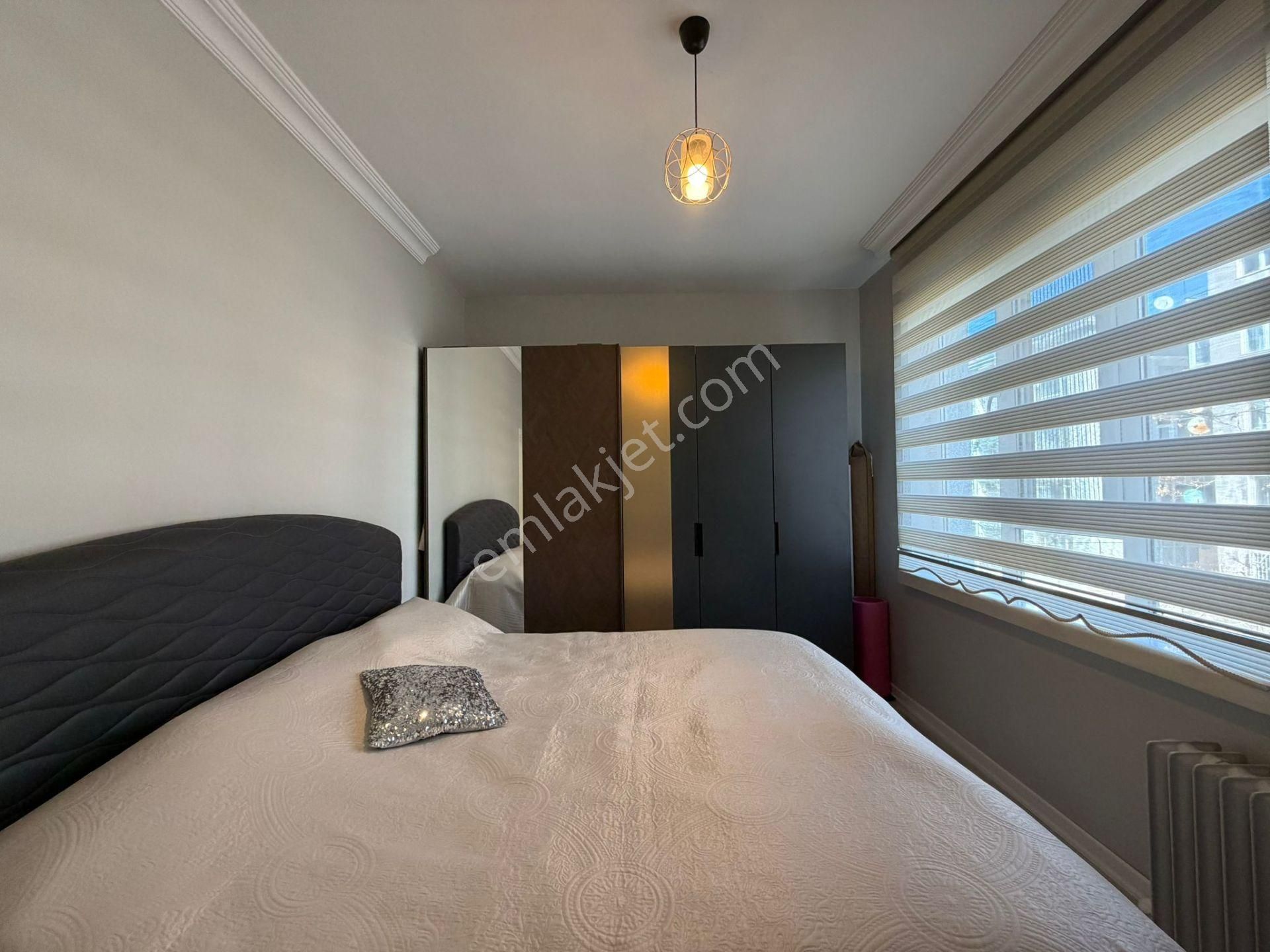 Çankaya Kennedy Caddesi'nde Yenilenmiş Kullanışlı 3+1 Satılık - Görsel 19