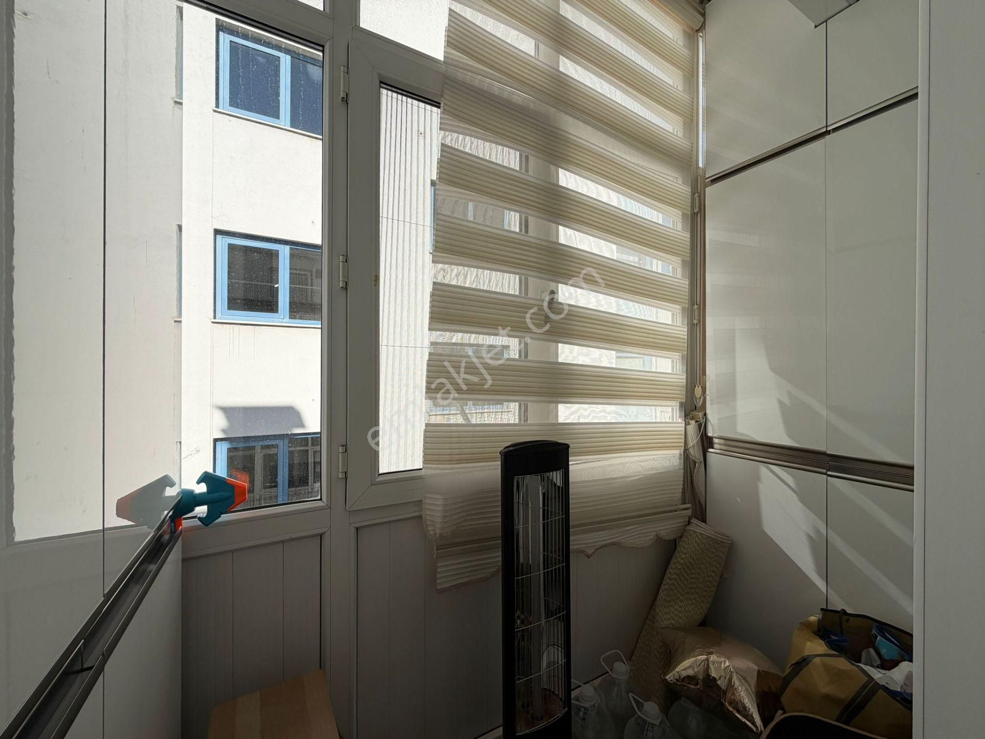 Çankaya Kennedy Caddesi'nde Yenilenmiş Kullanışlı 3+1 Satılık - Görsel 33